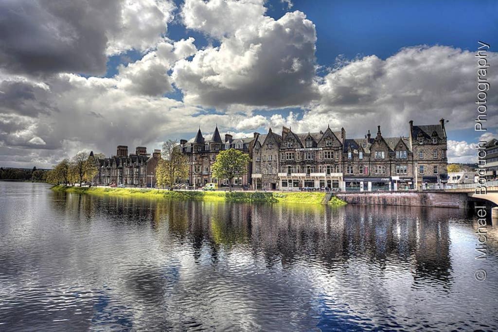 Loch Ness Apartments Inverness Exterior photo